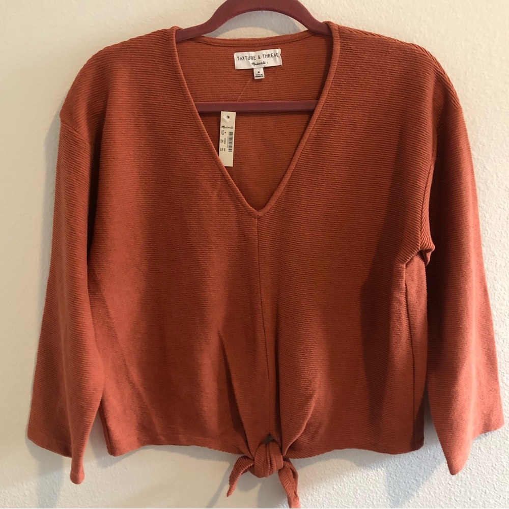 texture & thread by madewell burnt orange tie front blouse